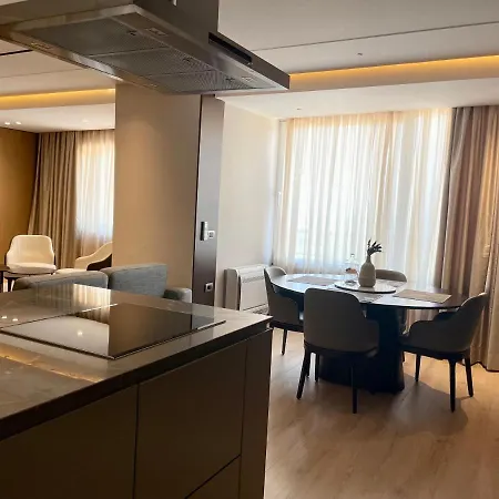 Luxury View Duplex With Indoor Fireplace * Shkodër