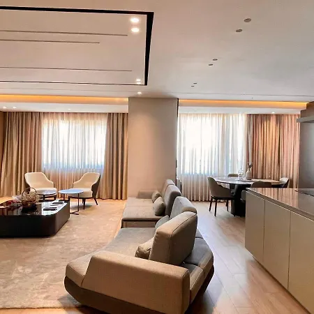 Luxury View Duplex With Indoor Fireplace شكودر