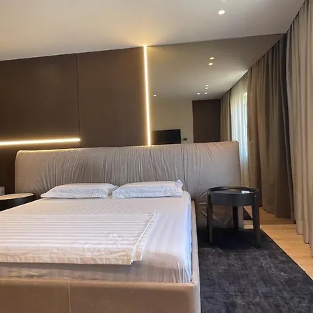 Luxury View Duplex With Indoor Fireplace شقة *